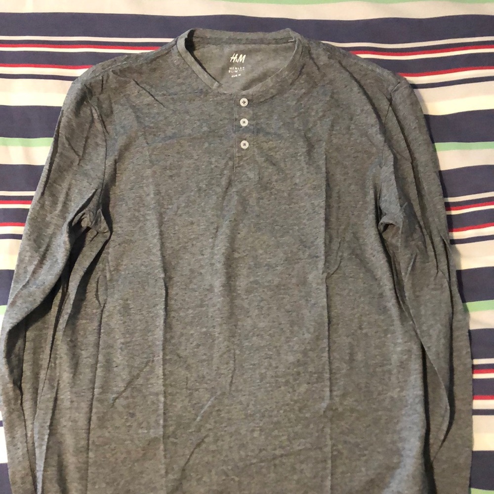 H&M Henley slim fit Henley shirt never worn